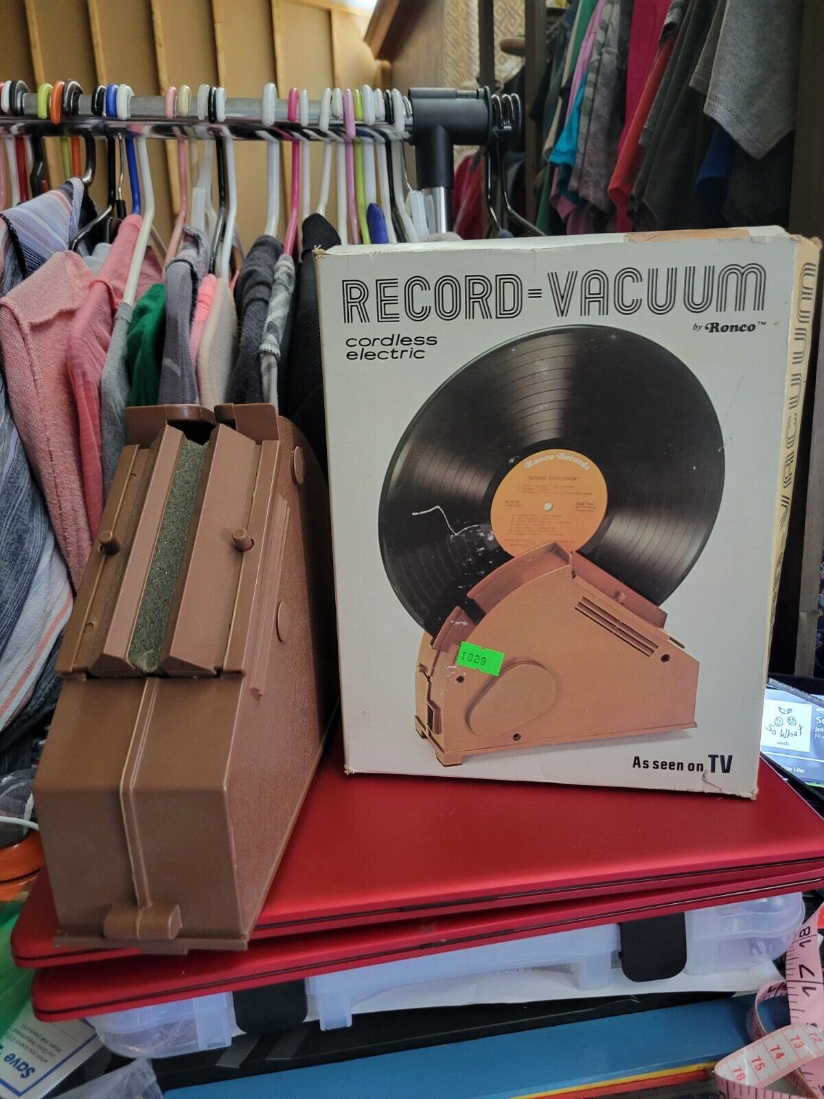 Vintage 1976 Ronco Record Vinyl Vacuum As Seen On Tv Cordless Electron